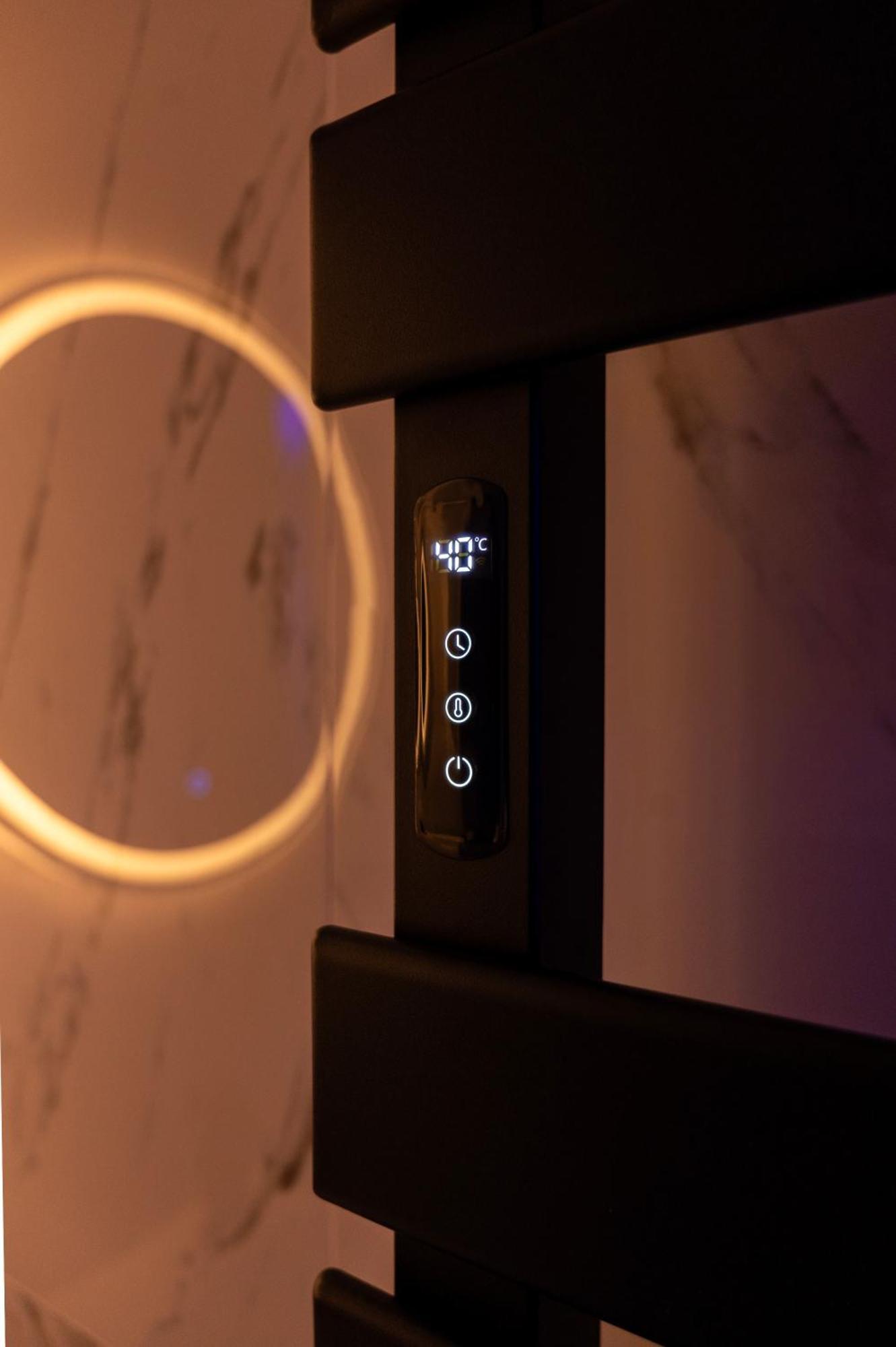 Aeterna Apartment *